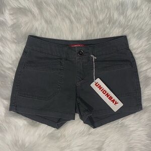New Women’s Junior’s Size 0 Gray Unionbay Flap Pocket Shorts